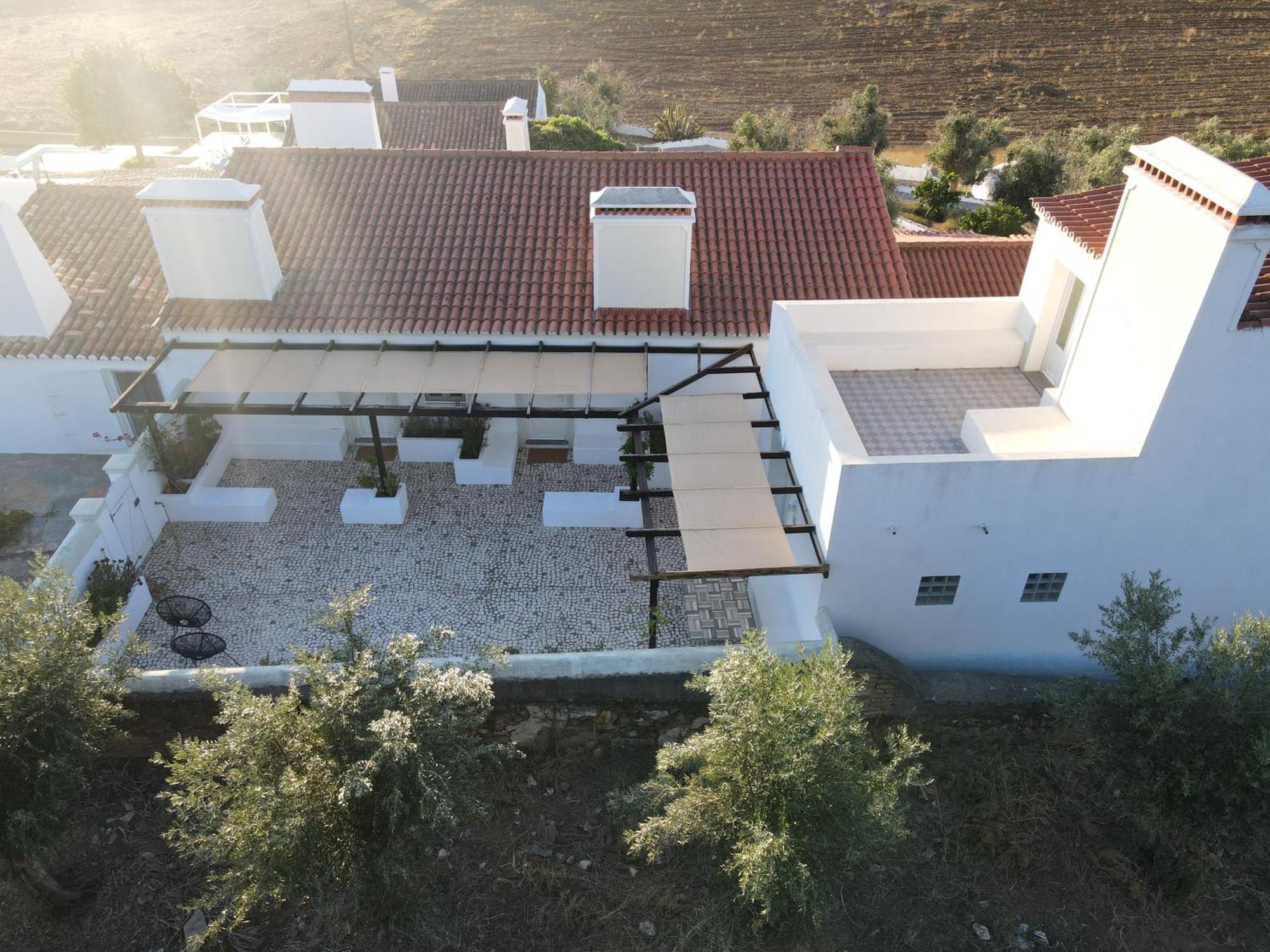 Monte Das Oliveiras - Casas De Campo Эштремош Экстерьер фото
