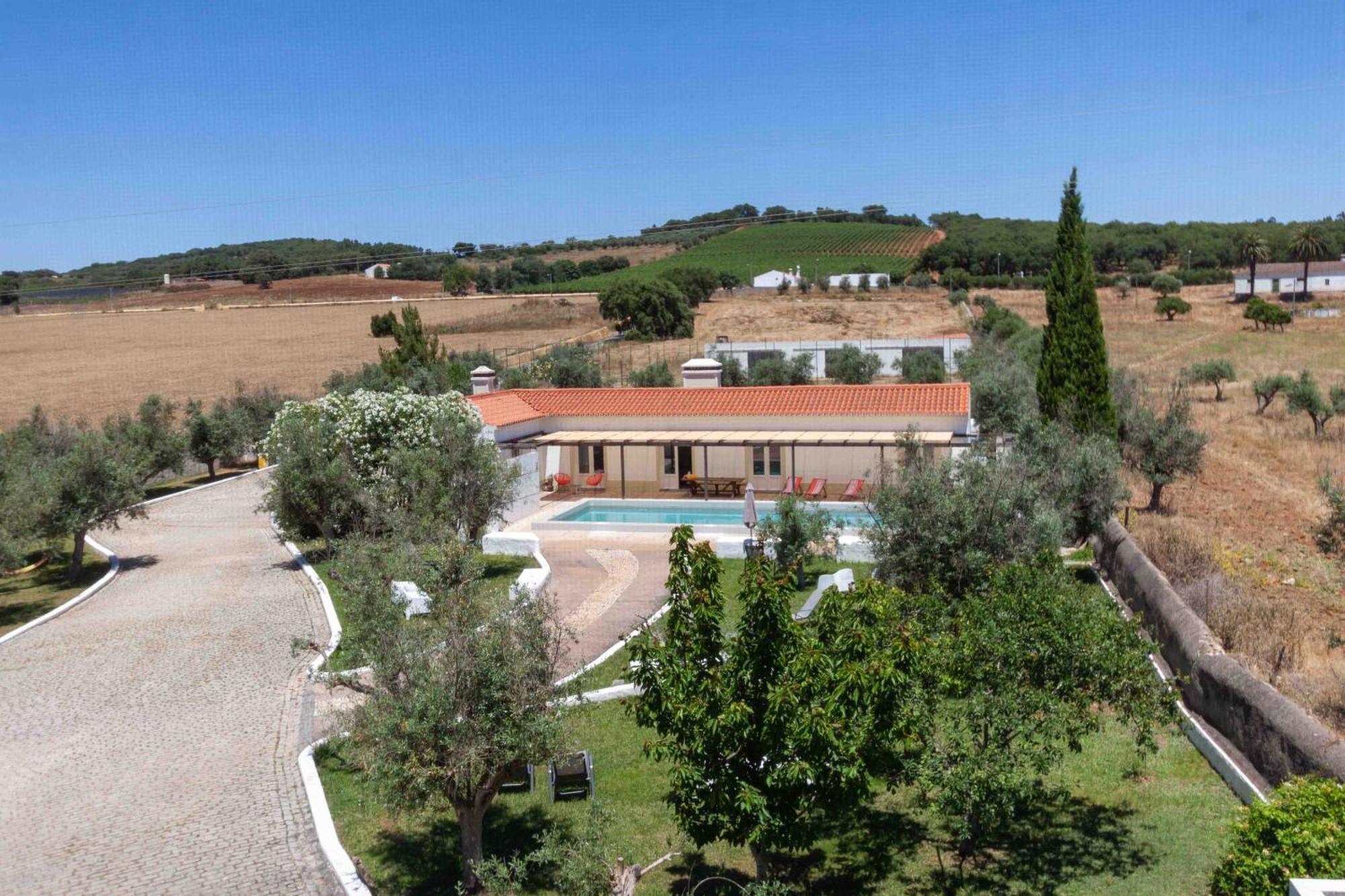 Monte Das Oliveiras - Casas De Campo Эштремош Экстерьер фото
